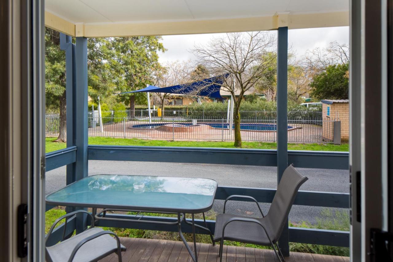 Borderland Wodonga Holiday Park Exteriör bild