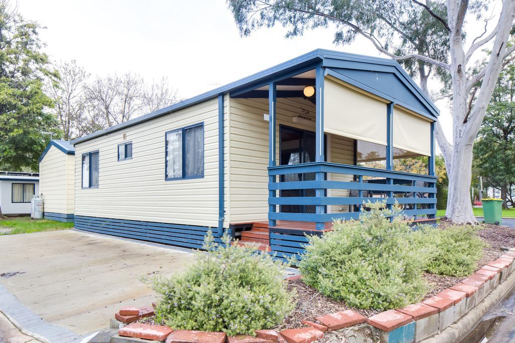 Borderland Wodonga Holiday Park Rum bild